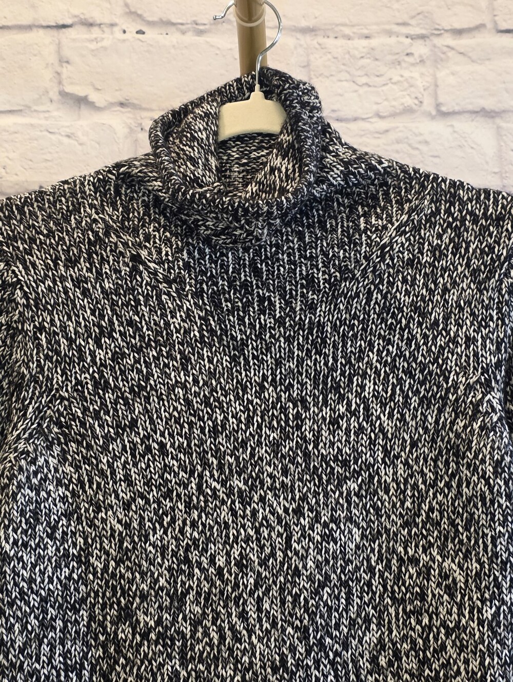 The Limited Black White Marled Turtleneck Sweater - Picture 4 of 6